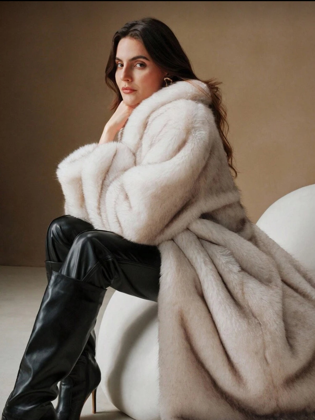 Amelie Doré Lux Brown Coat